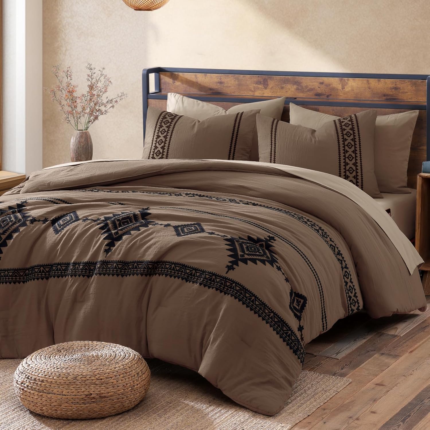 MaiRêve Embroidery Comforter Set Queen Size - 7 Piece, White Boho Western Bedding All Season Bed in A Bag, Farmhouse Queen Comforter Set with Sheets
