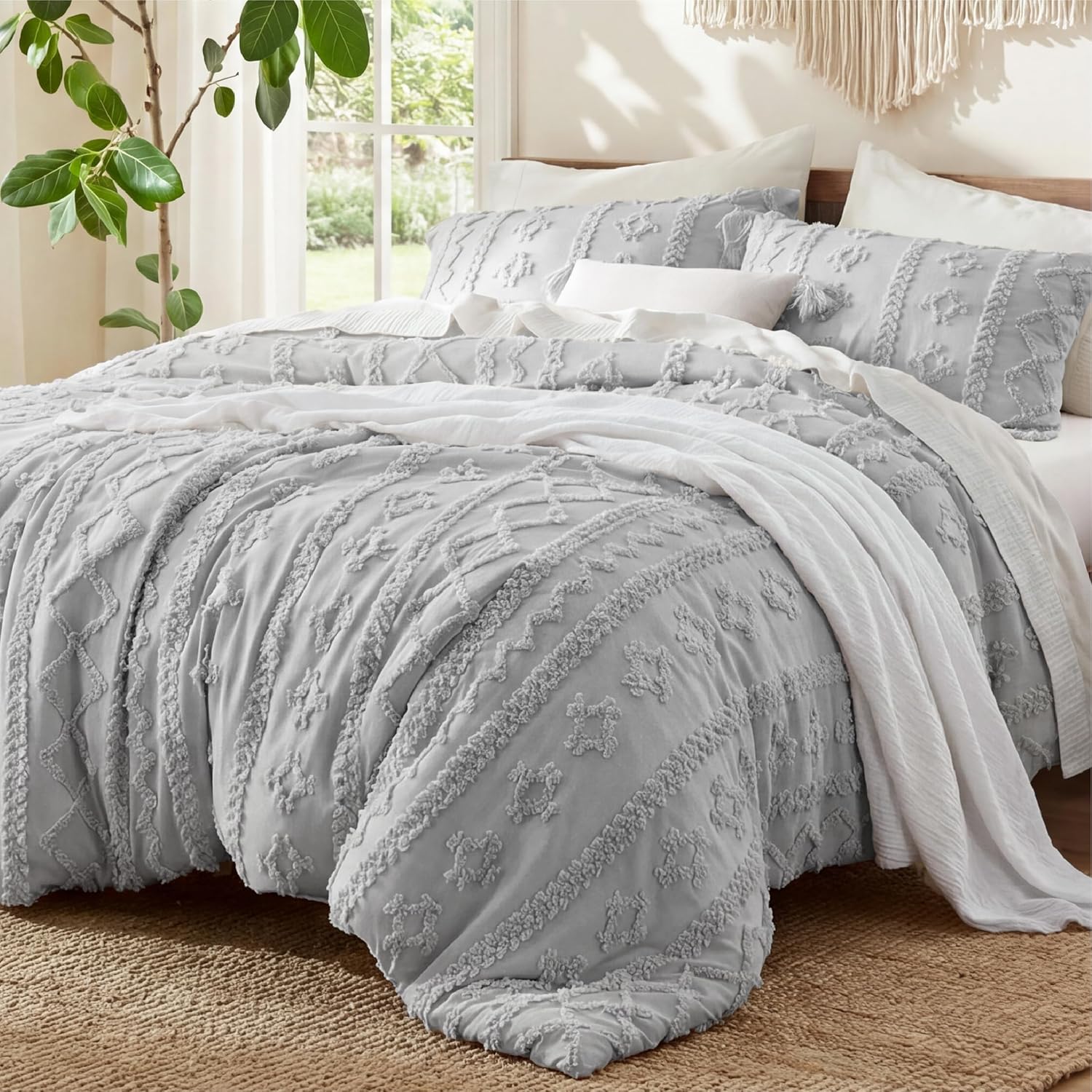 Bedsure Tufted Boho Comforter Set Queen Size - Linen Boho Bed Set, GentleSoft™ 3 Pieces Farmhouse-Style Embroidery Bedding, Gifts for Woman