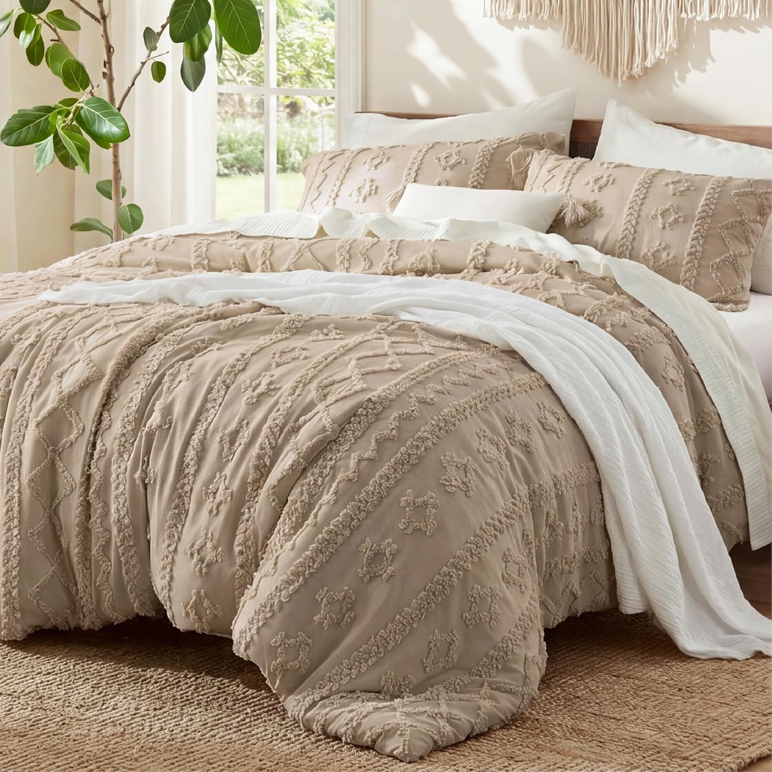 Bedsure Tufted Boho Comforter Set Queen Size - Linen Boho Bed Set, GentleSoft™ 3 Pieces Farmhouse-Style Embroidery Bedding, Gifts for Woman
