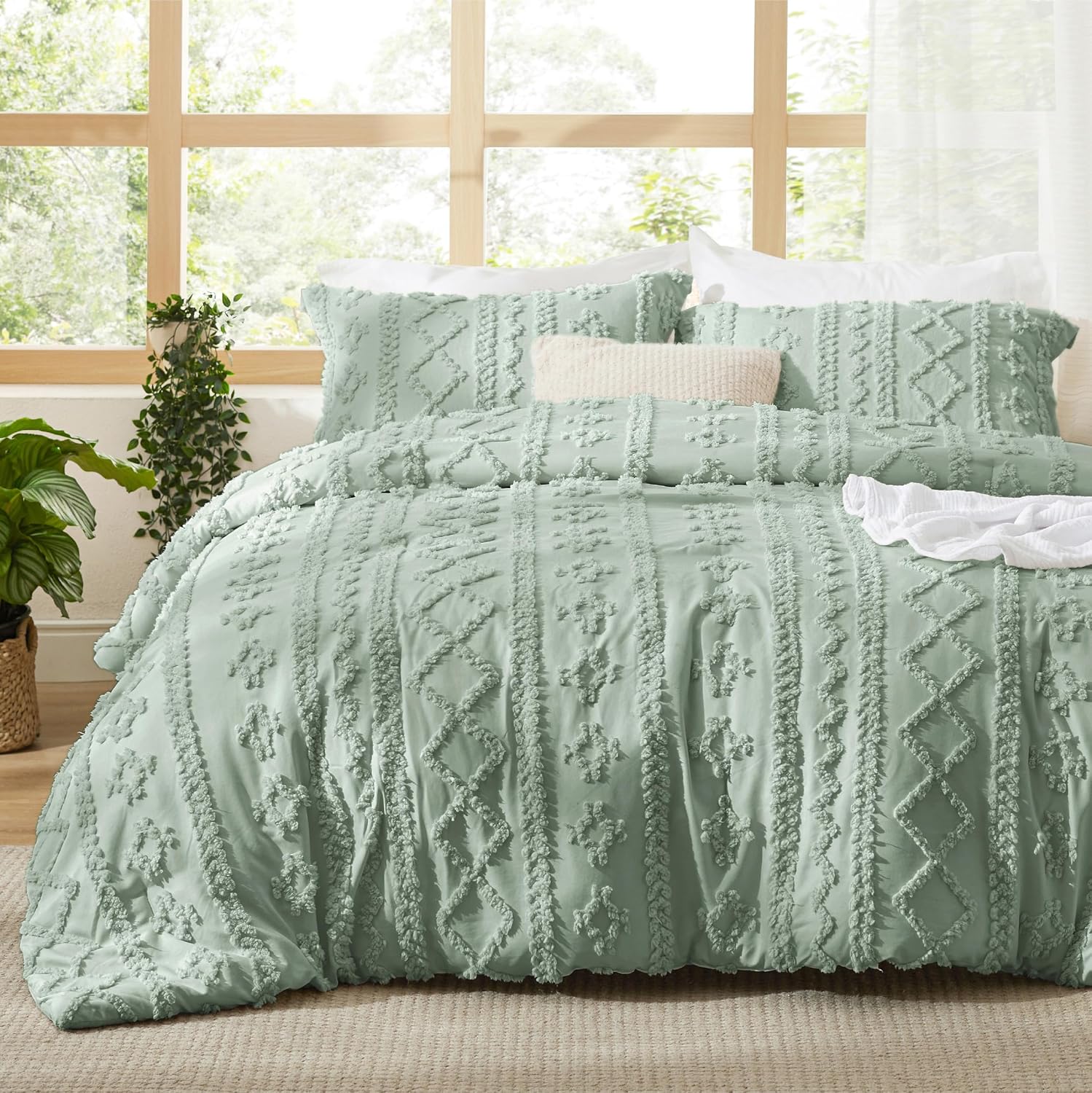 Bedsure Tufted Boho Comforter Set Queen Size - Linen Boho Bed Set, GentleSoft™ 3 Pieces Farmhouse-Style Embroidery Bedding, Gifts for Woman
