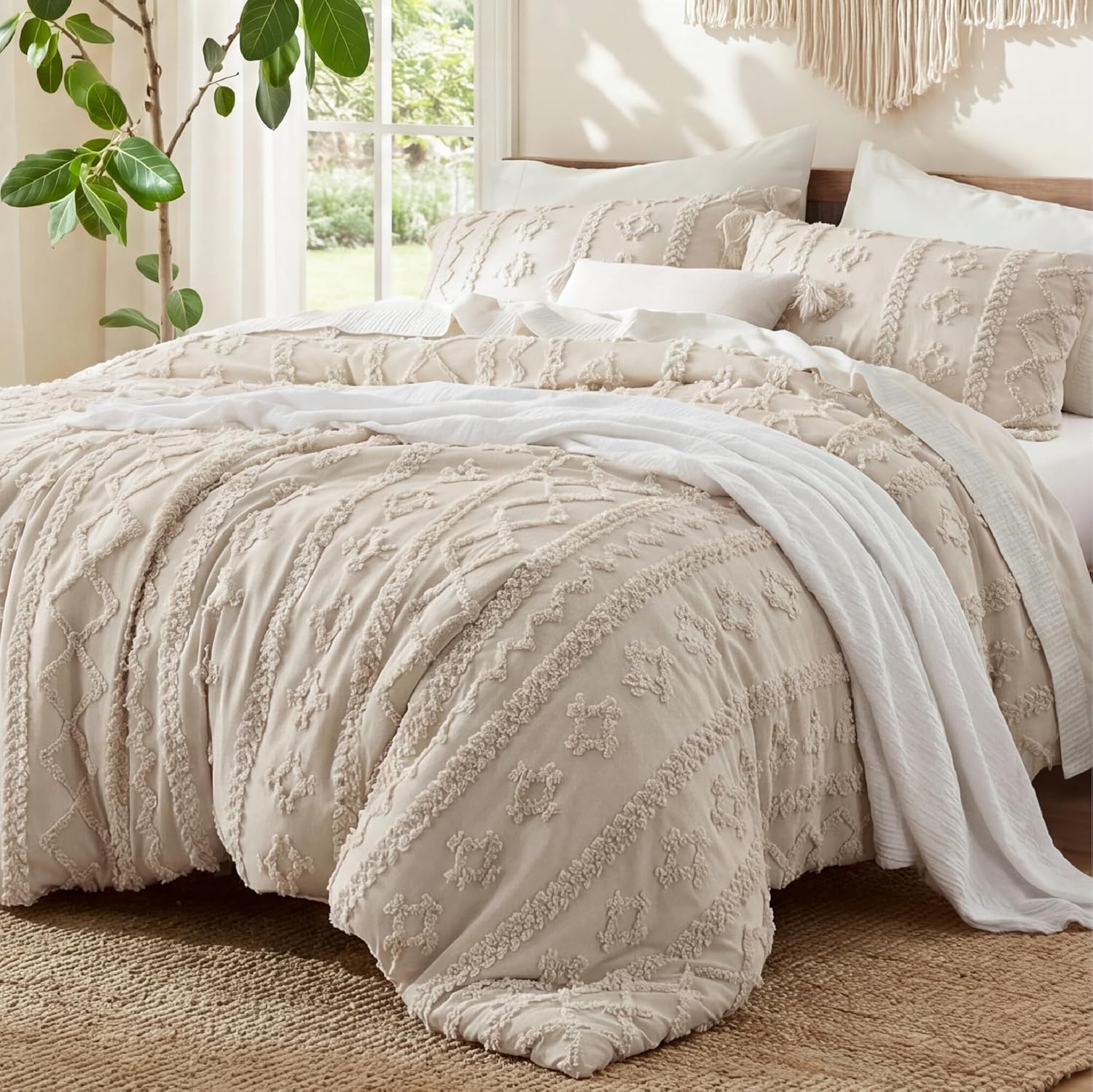 Bedsure Tufted Boho Comforter Set Queen Size - Linen Boho Bed Set, GentleSoft™ 3 Pieces Farmhouse-Style Embroidery Bedding, Gifts for Woman